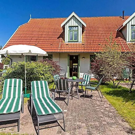 Ferienhaussiedlung Strandperlen Kuestenhof 1b Wustrow (Fischland)